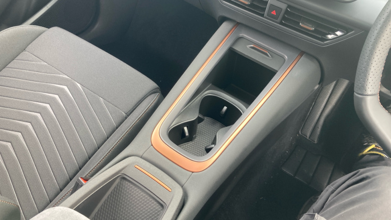 CUPRA Born 170kW e-Boost V1 59kWh 5dr Auto Electric Hatchback